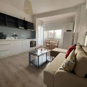 Apartament Gorgeous Near Old Town, Bucureşti