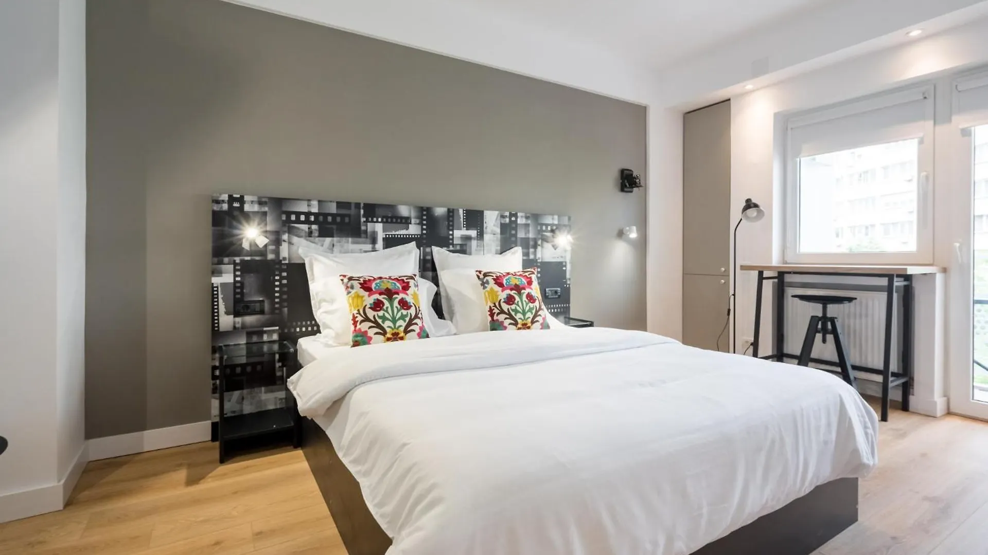 Cinema Union Studio Bucharest Apartment